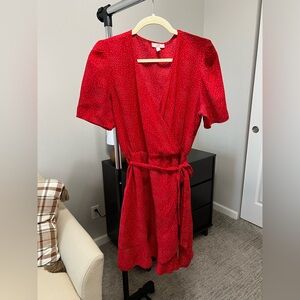 Como Vintage, knee length, short sleeve polkadot wrapped dress with tie